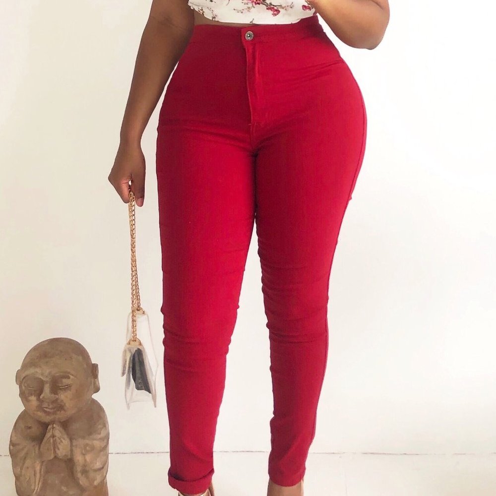 Everyday Denim Pants in Burgundy